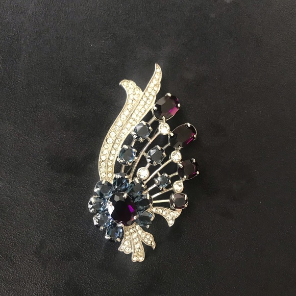 Vintage Eisenberg Ice Brooch - Picture 7 of 12